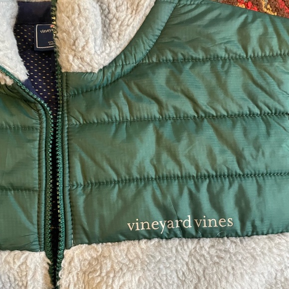 Vineyard Vines Green and White Kids Jacket size Medium - Picture 3 of 4